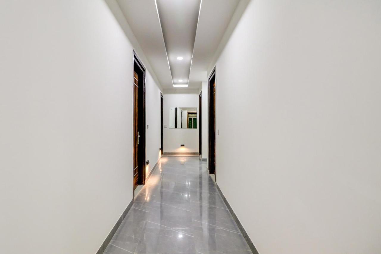 Oyo Flagship 80318 Hotel Sai Plaza Near Indira Gandhi International Airport Ню Делхи Екстериор снимка